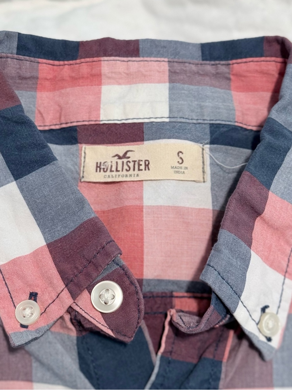Hollister Men's Plaid Button-Down Shirt in Blue, Pink & White